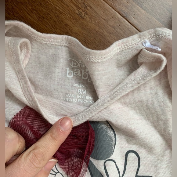 Disney Minnie Mouse bundle. Two onesies, pants, sweater. Pink and white floral - Picture 3 of 7